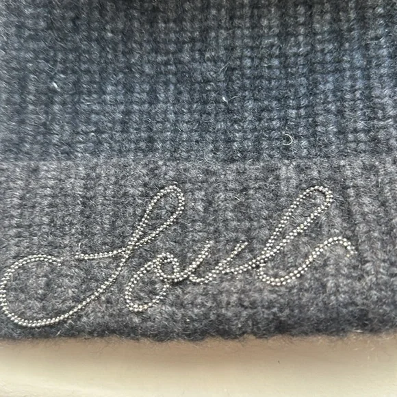 Brunello Cucinelli 100% Cashmere Beanie "Love" - Picture 4 of 4